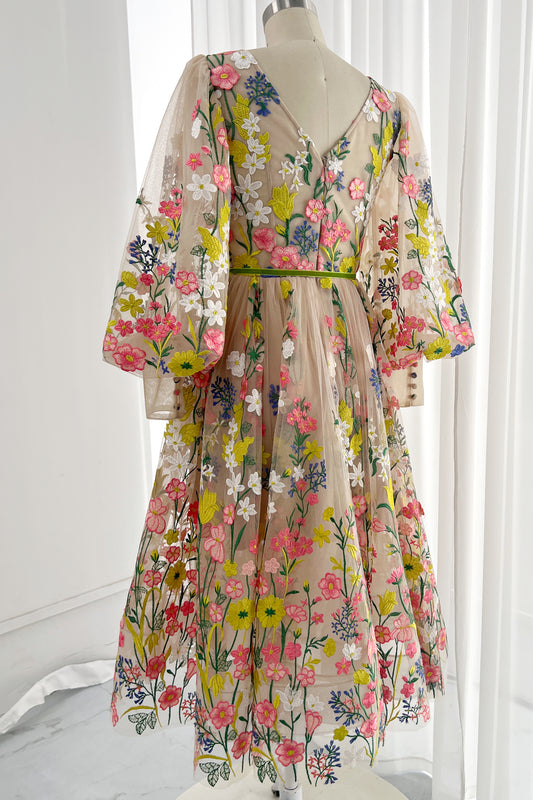Embroidery Floral V Neck Puff Sleeves Midi Dress 2023065