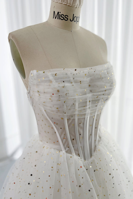 Robe courte bustier corsetée à empiècement illusion avec dos à lacets