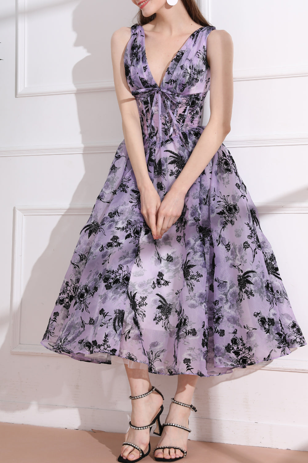 floral bowknot corset midi dress Corset floral appliqu pink tulle mini dress with removable puff sleeves , #dress #gown #fashion #fashionblogger #fashiondesigner #promdresses #wedding #weddingguestdress #partyoutfit #hautecouture