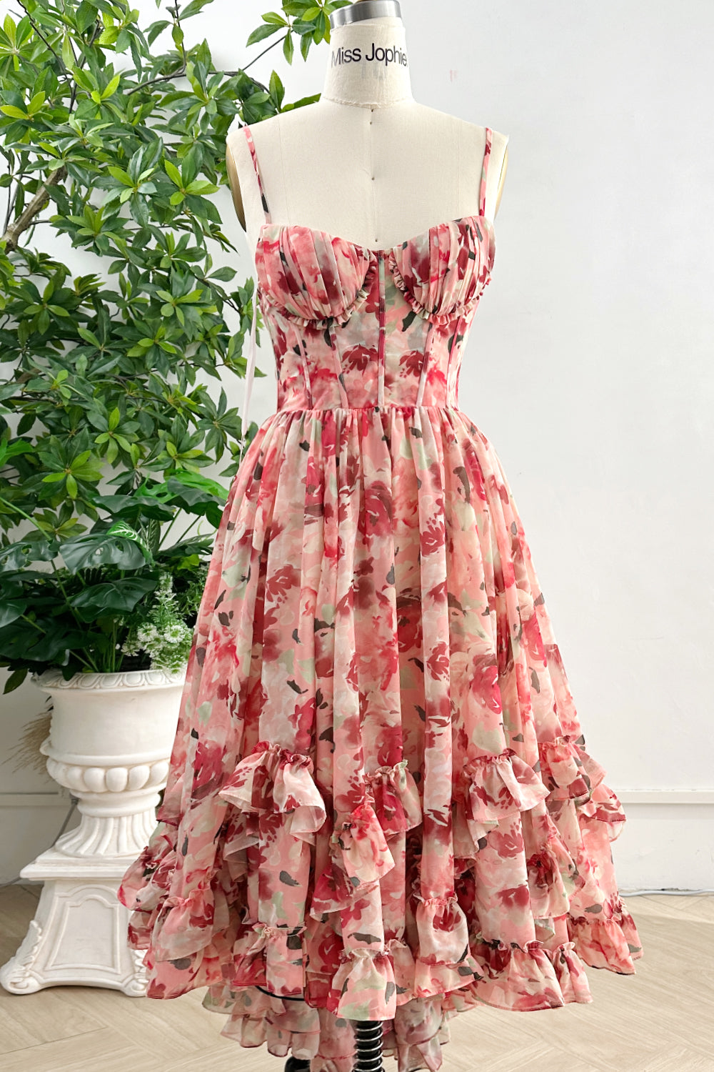 MissJophiel Spaghetti Straps Corset V Neck Floral Print Chiffon High Low Dress Other / Above Knee / US12 MissJophiel Spaghetti Straps Corset V Neck Floral Print Chiffon High Low Dress Other / Above Knee / US12