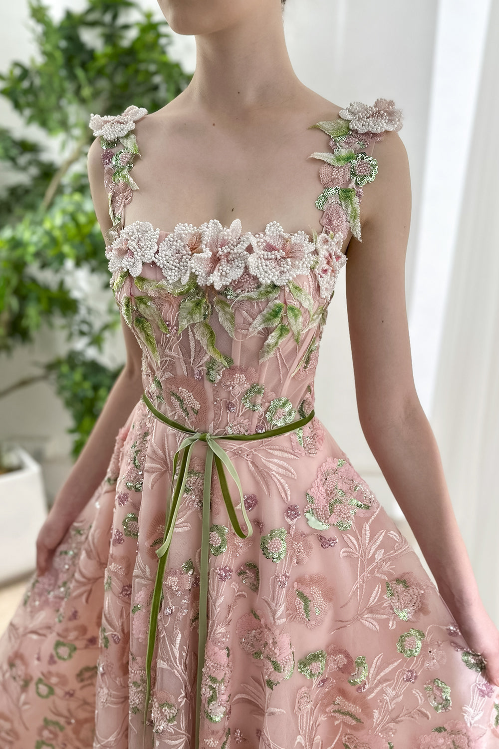 MissJophiel Straps Corset Beaded Embroidery Midi Dress Dusty Pink / Tea Length / US8 MissJophiel Straps Corset Beaded Embroidery Midi Dress Dusty Pink / Tea Length / US8