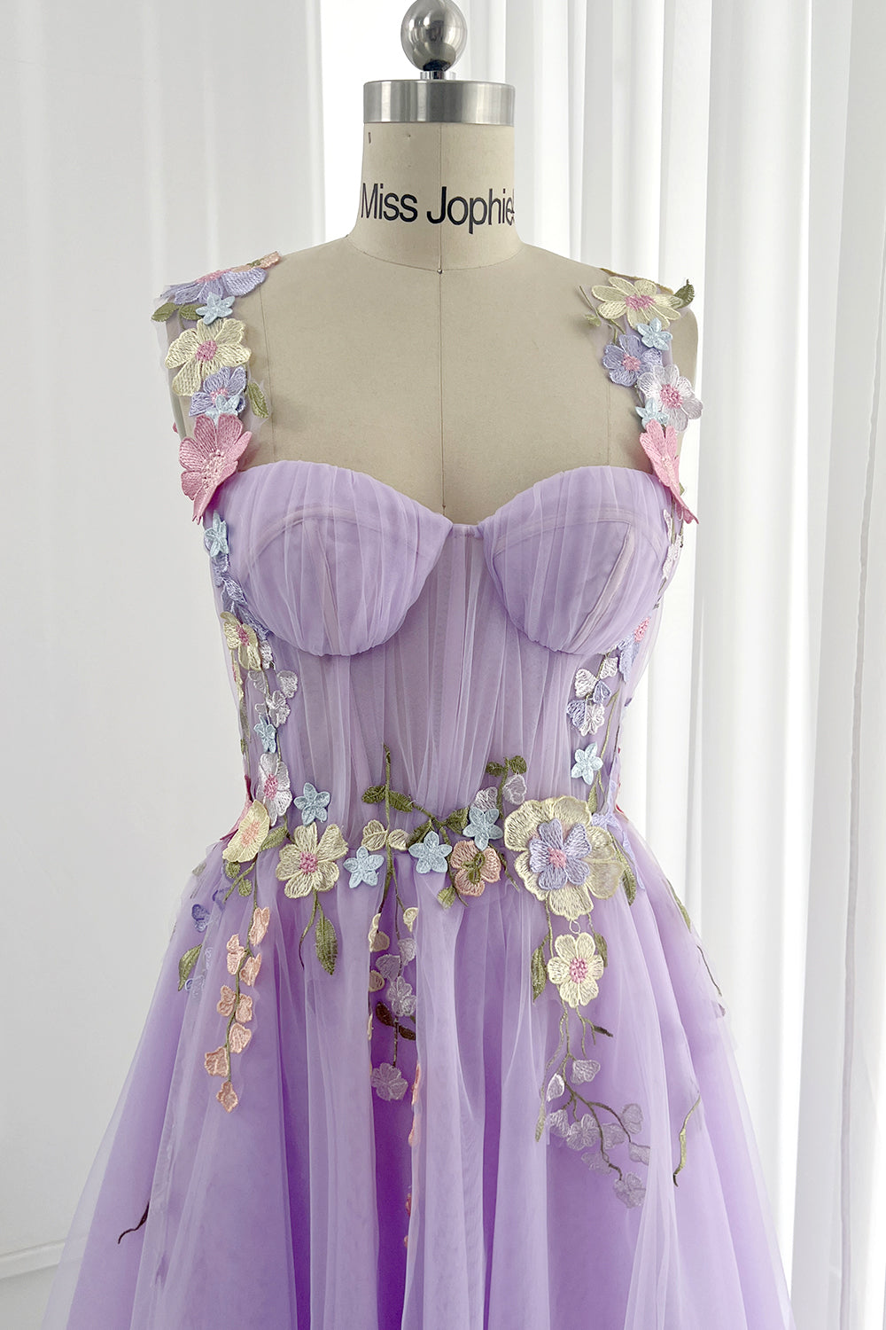 MissJophiel Embroidery Floral Midi Lavender Prom Dress Other / Floor Length / US10 MissJophiel Embroidery Floral Midi Lavender Prom Dress Other / Floor Length / US10