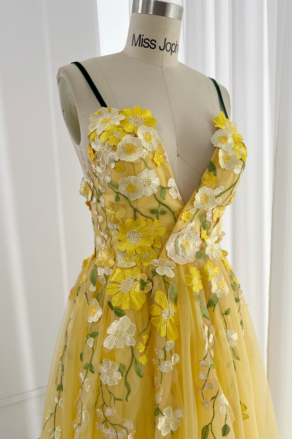 MissJophiel Embroidery Floral V Neck Yellow Prom Dress