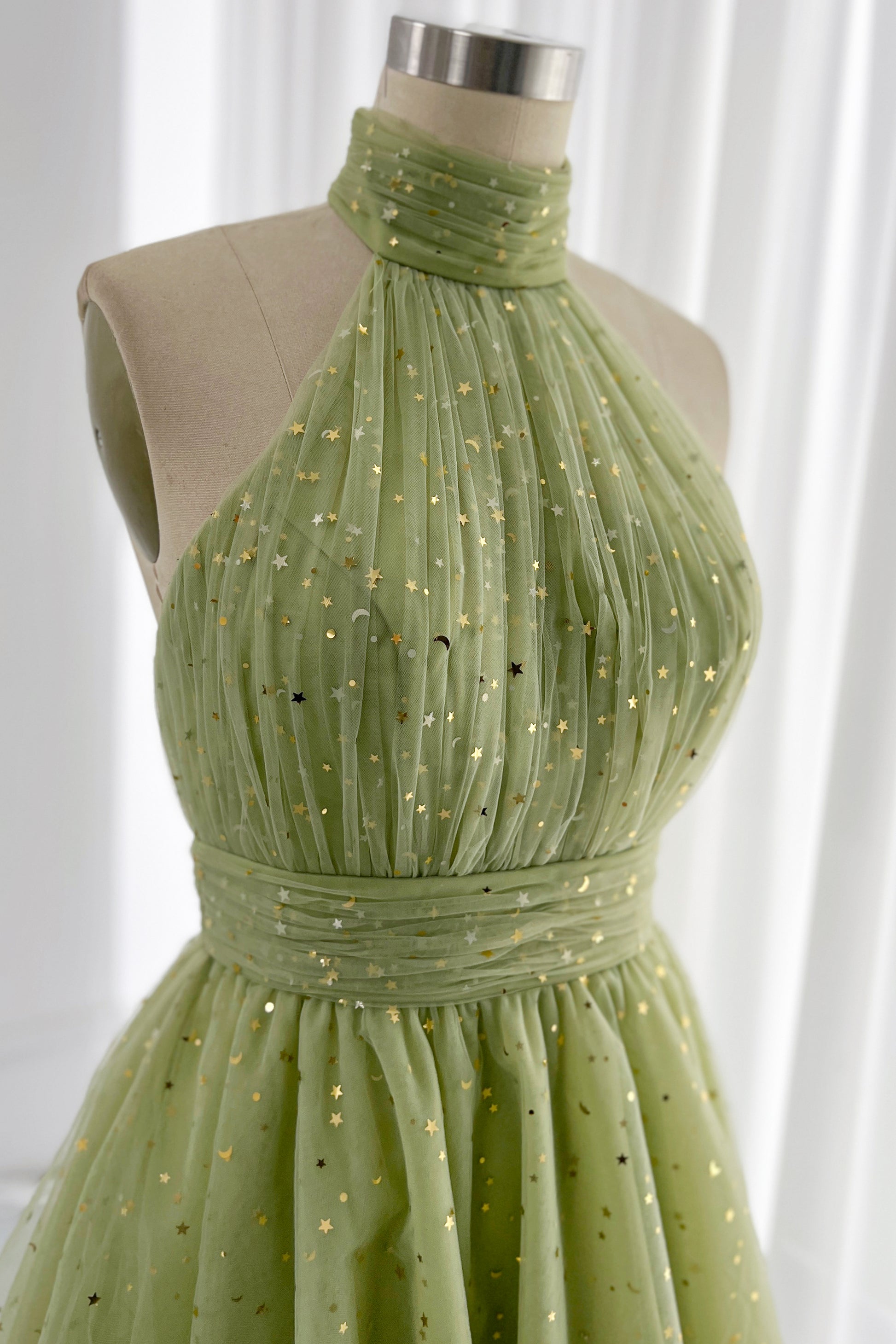 MissJophiel Halter High Neck Mini Prom Dress Sage Green / Tea Length / US14 MissJophiel Halter High Neck Mini Prom Dress Sage Green / Tea Length / US14