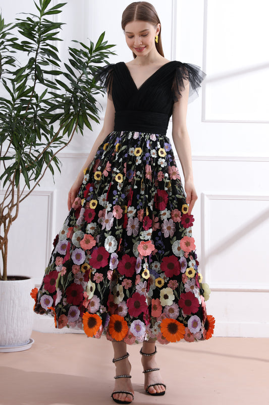 Straps V Neck Black Floral Embroidery Midi Dress