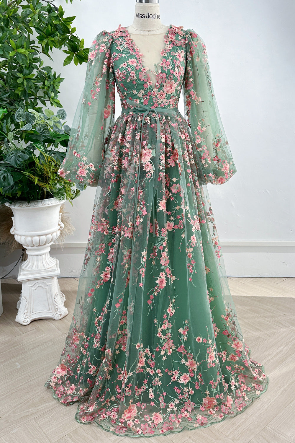 MissJophiel Long Sleeves O Neck Pink Floral Embroidery Sage Tulle Dress