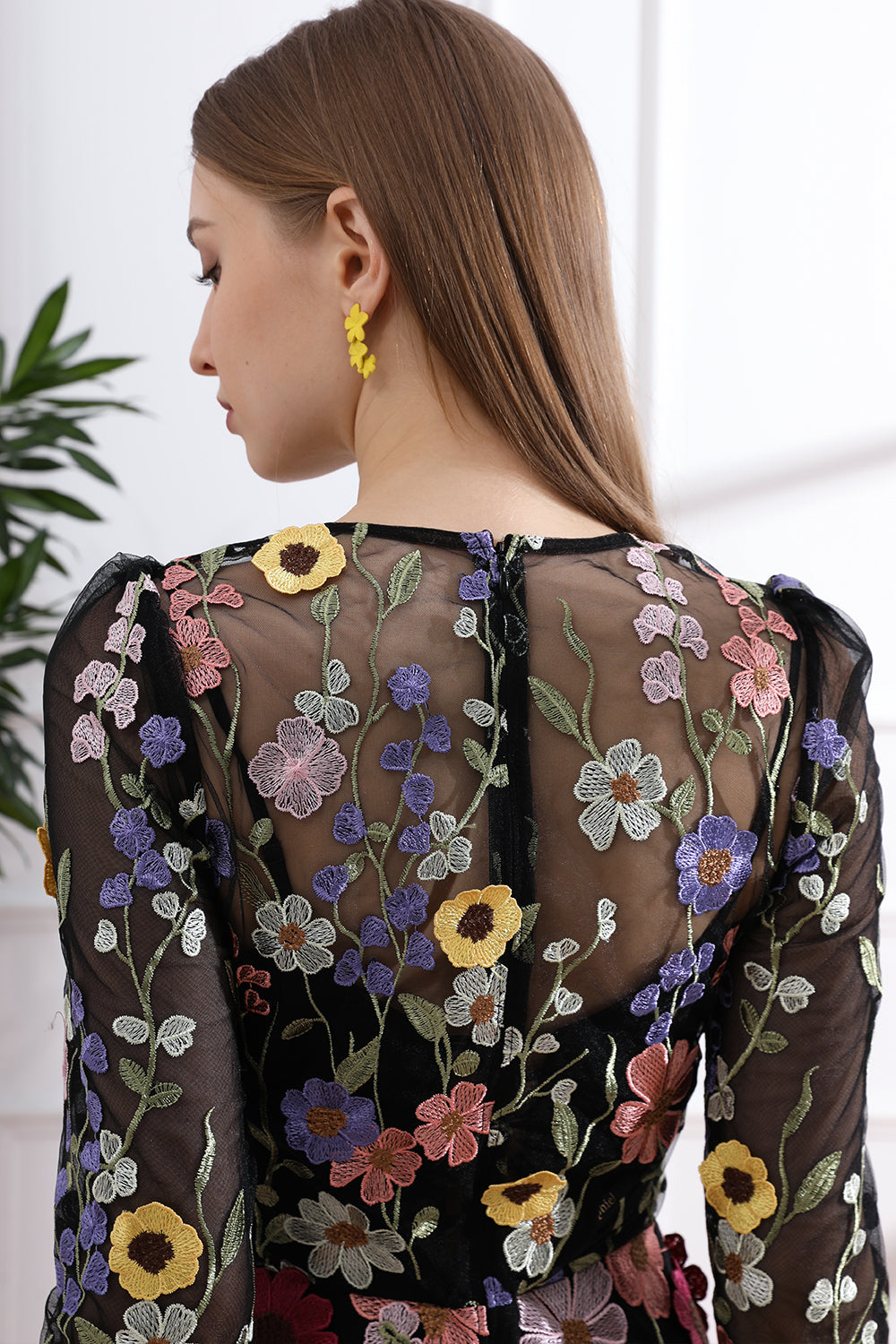 MissJophiel Long Sleeves O Neck Colorful Floral Embroidery Black Dress Black / Floor Length / US8 MissJophiel Long Sleeves O Neck Colorful Floral Embroidery Black Dress Black / Floor Length / US8