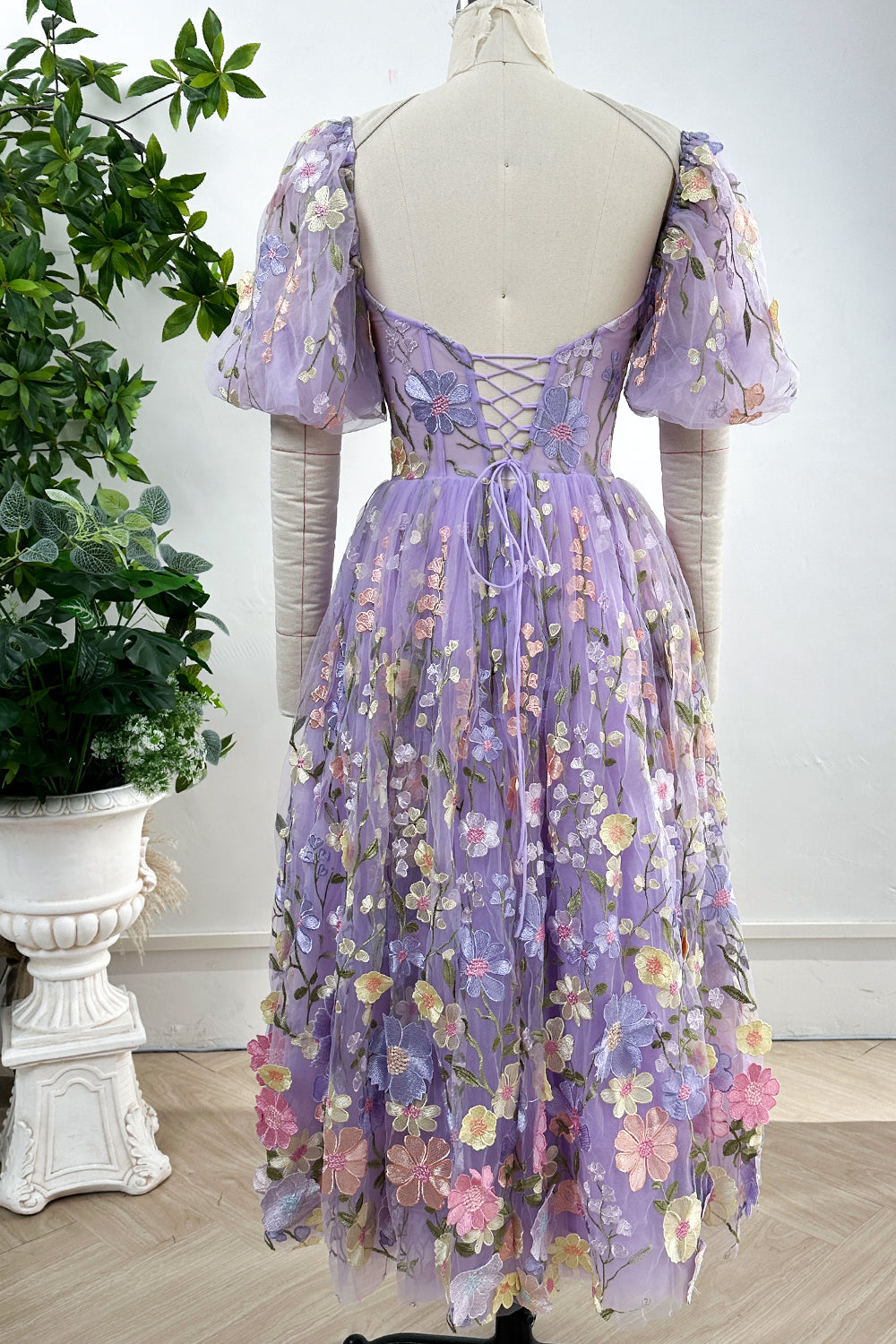 Corset Lavender Floral Embroidery Midi Dress with Puff Sleeves