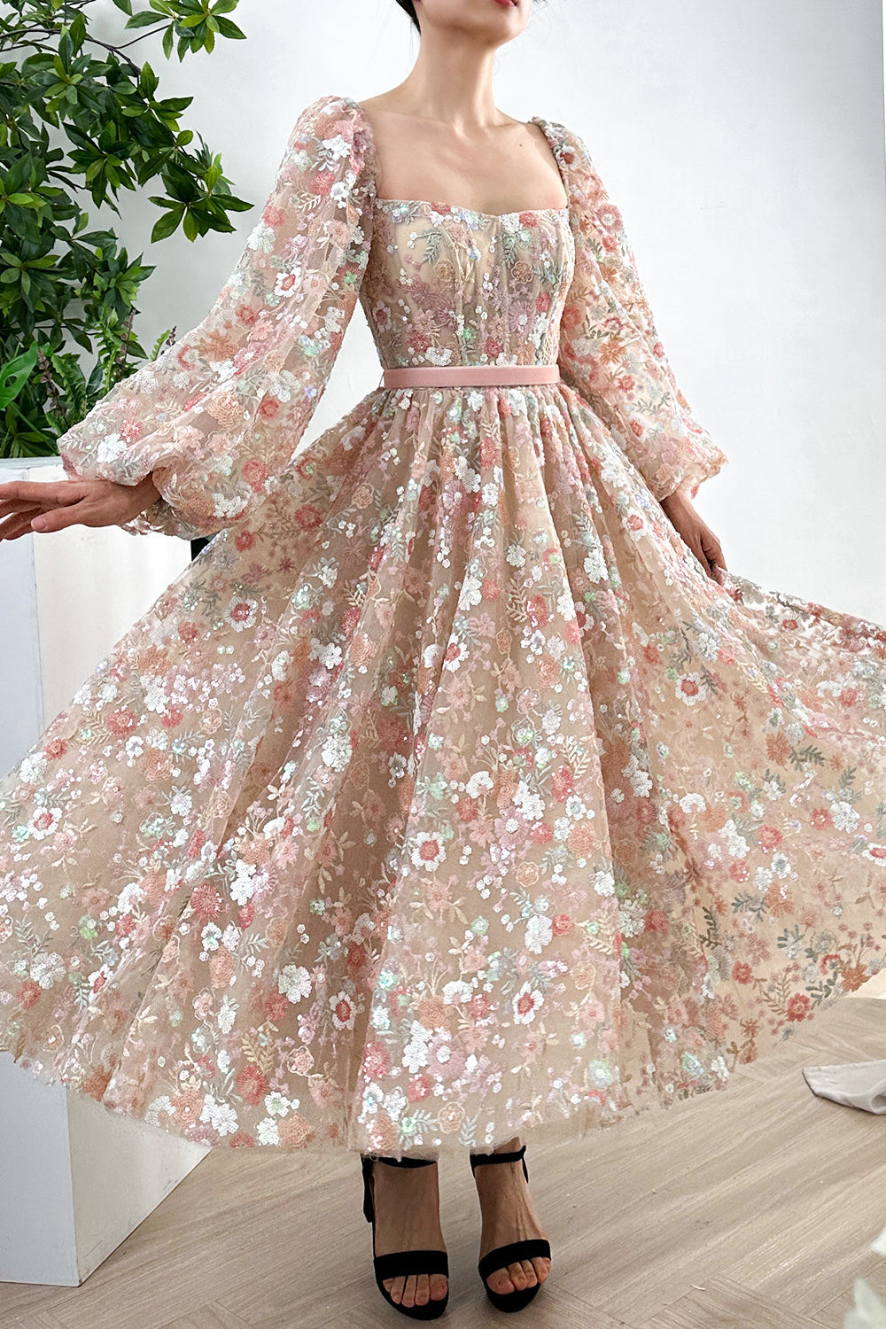 Corset Floral Sequined Pink Midi Dress with Long Sleeves