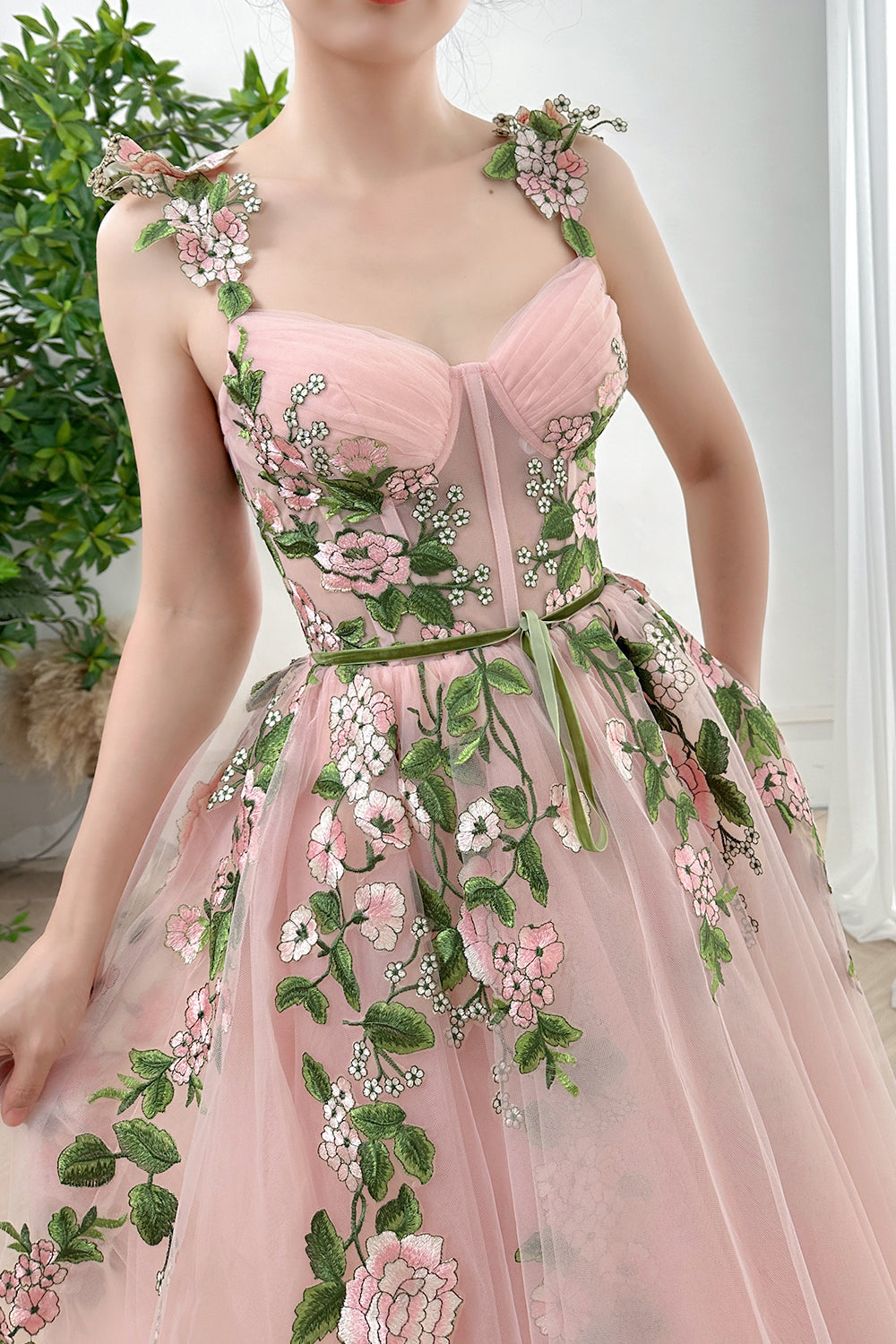 MissJophiel Corset V Neck Floral Applique Midi Pink Dress