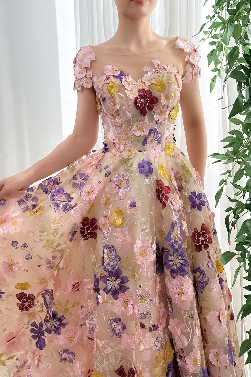 Short Sleeves Corset Boat Neck Floral Embroidery Midi Dress