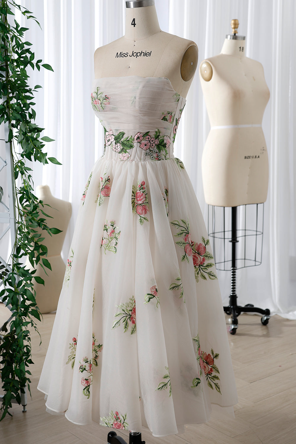 Strapless Corset Embroidery Organza Midi Dress