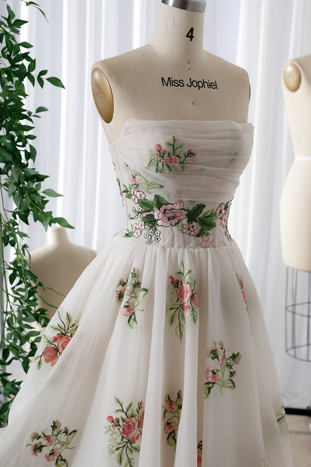 Strapless Corset Embroidery Organza Midi Dress