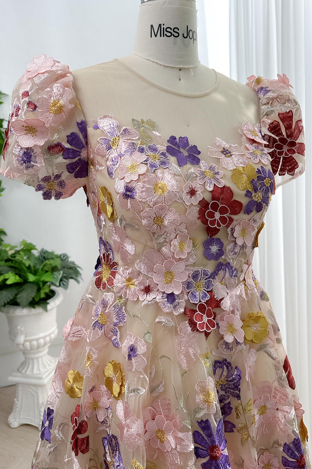 Short Puffy Sleeves Illusion Neckline Floral Embroidery Dress