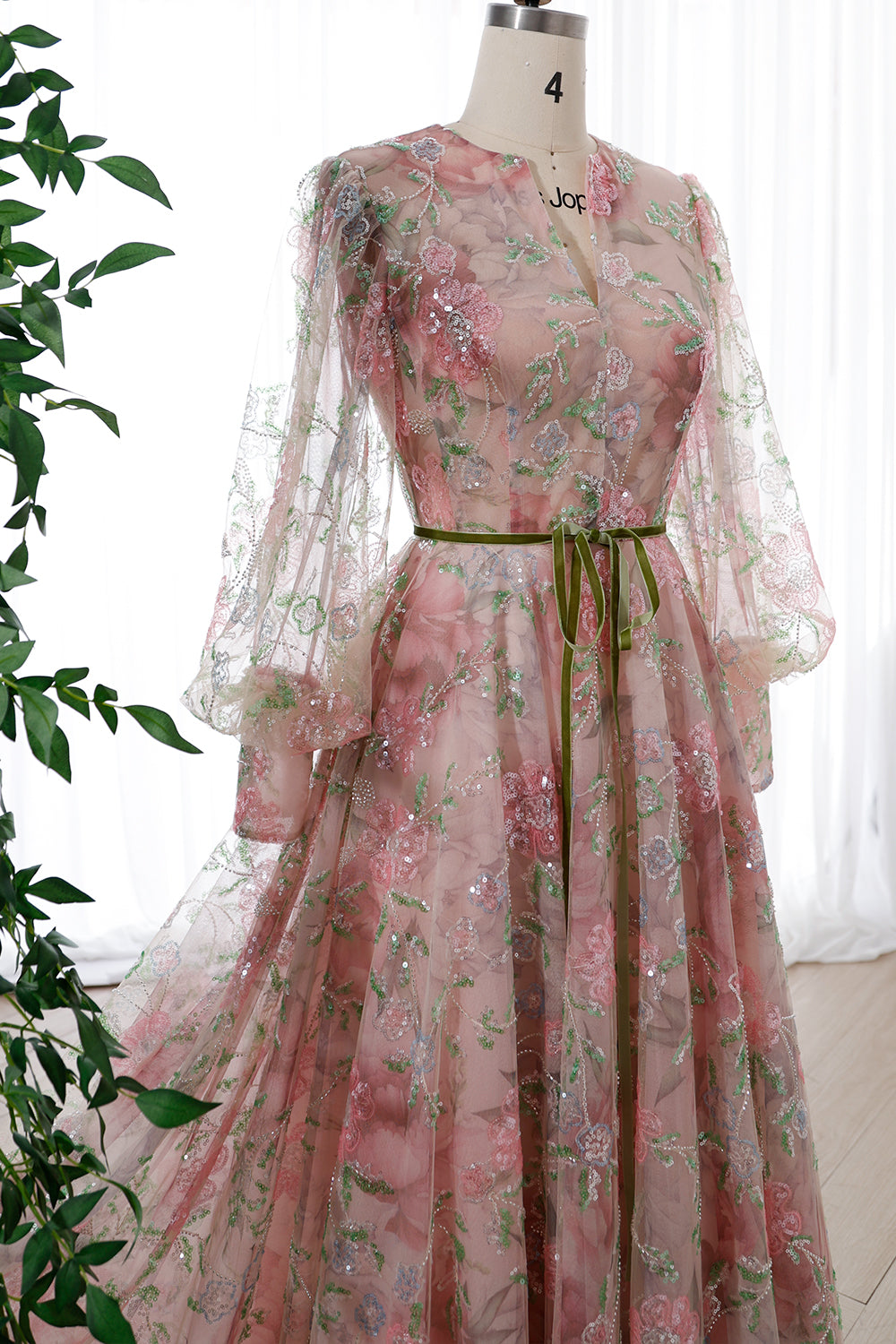 Long Sleeves Floral Beaded Tulle Dress