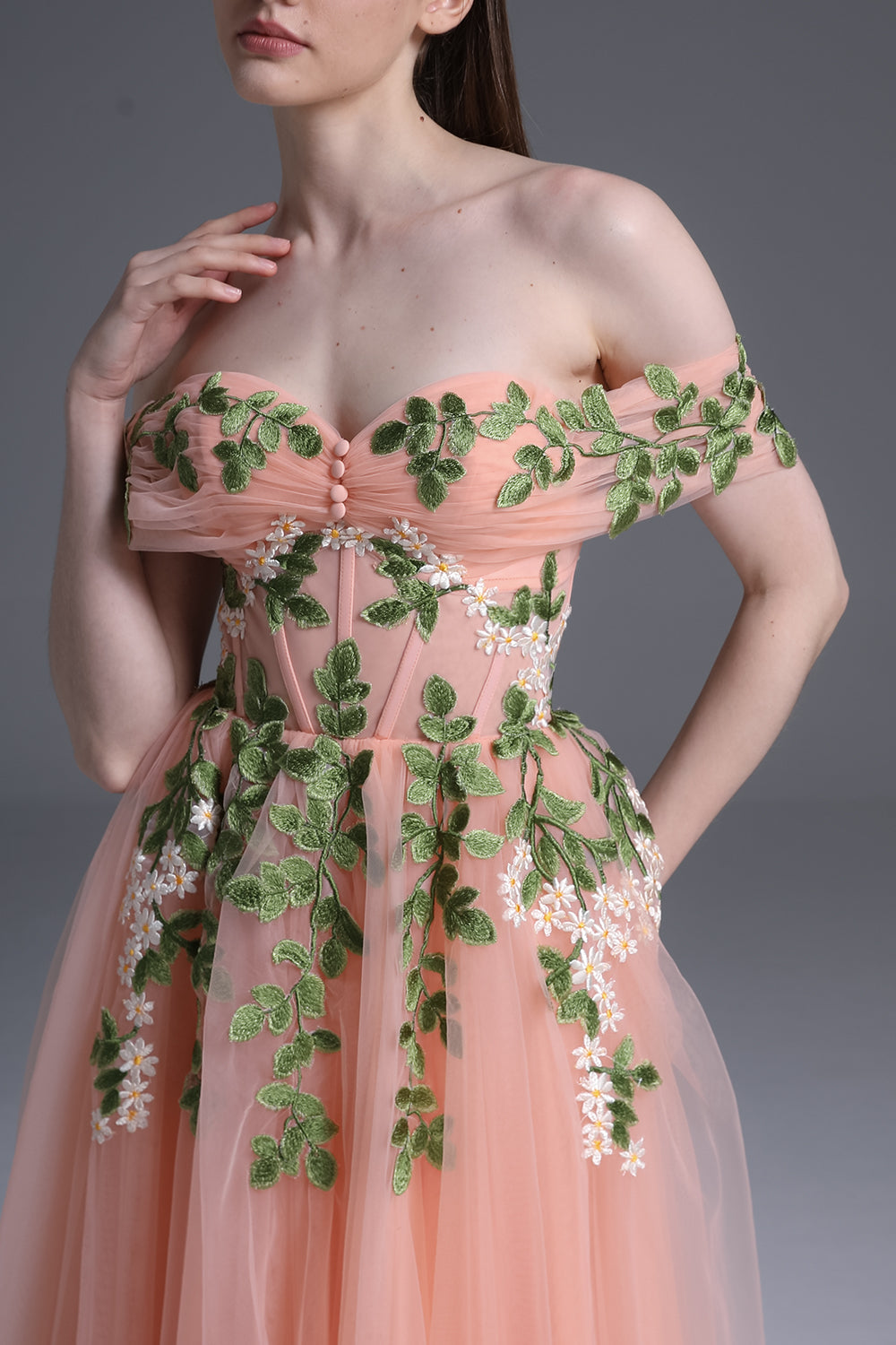 Korsett schulterfreies Tüll-Ballkleid mit Blatt-Applikationen