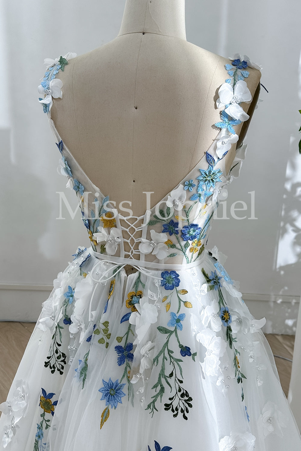 3D Floral Corset V Neck Floral Wedding Dress