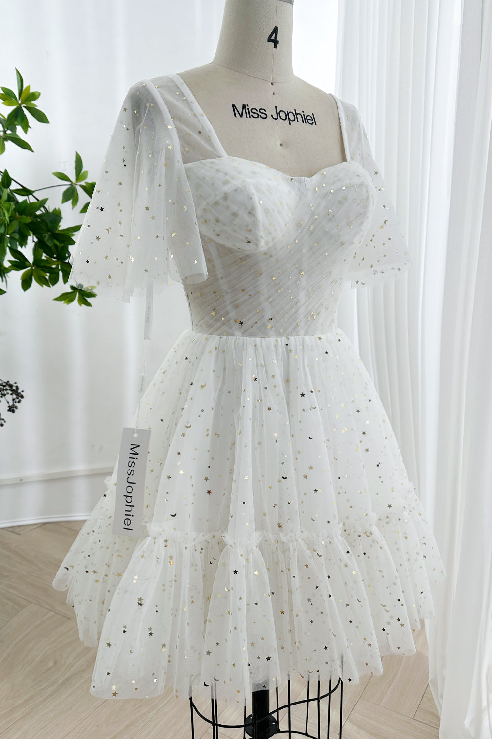 Gold Starry Tulle Sweetheart White Mini Dress with Flutter Sleeves