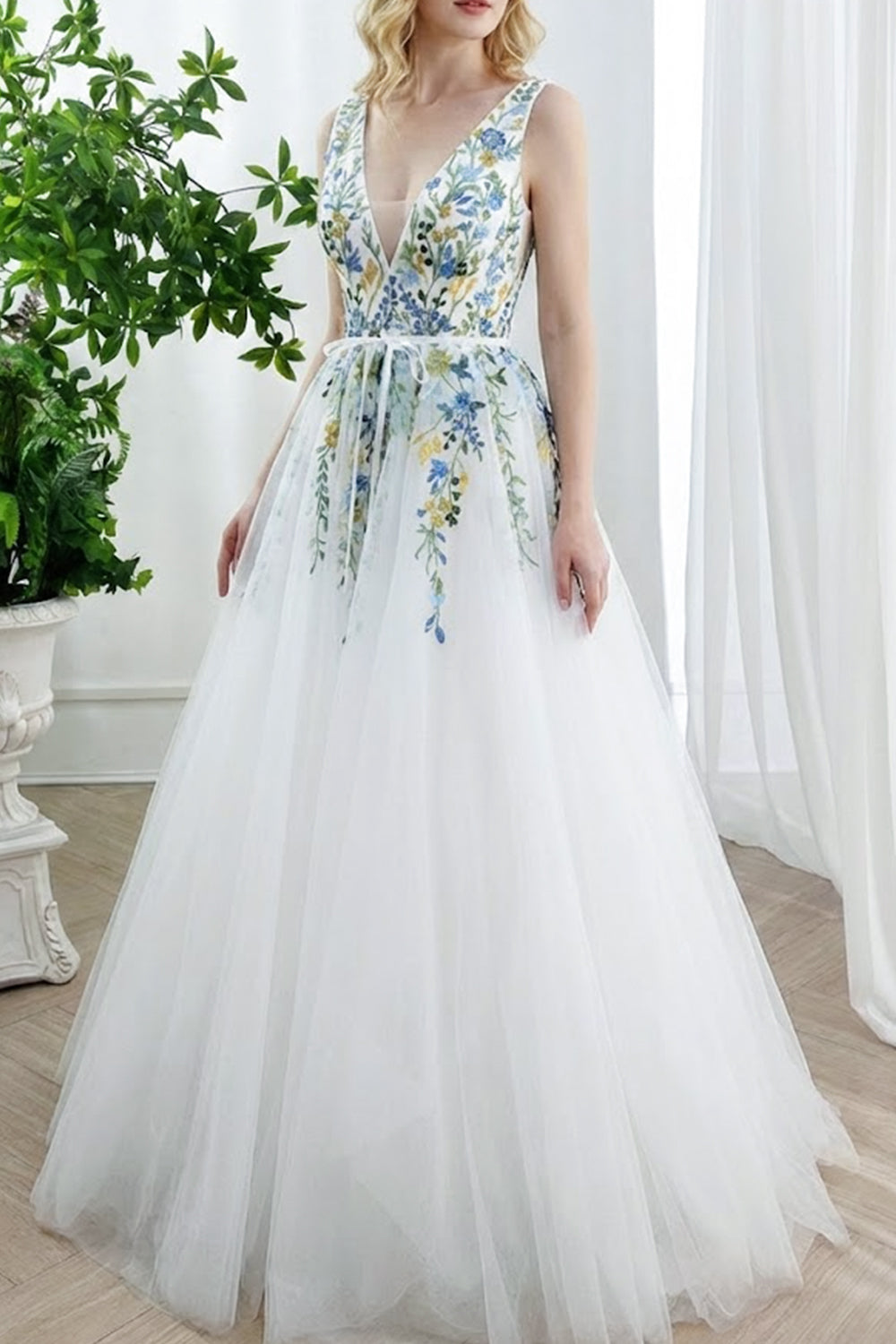 V Neck Embroidered Floral Corlorful Green Garden Wedding Dress