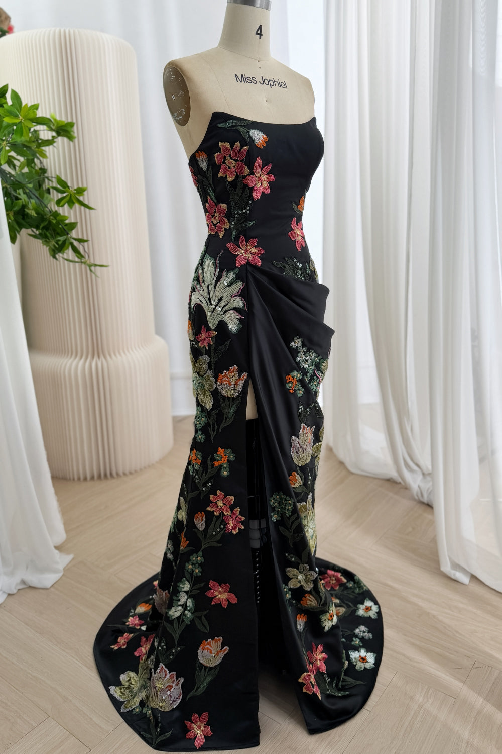 Black Floral Embroidered Strapless Mermaid Prom Dress with Slit