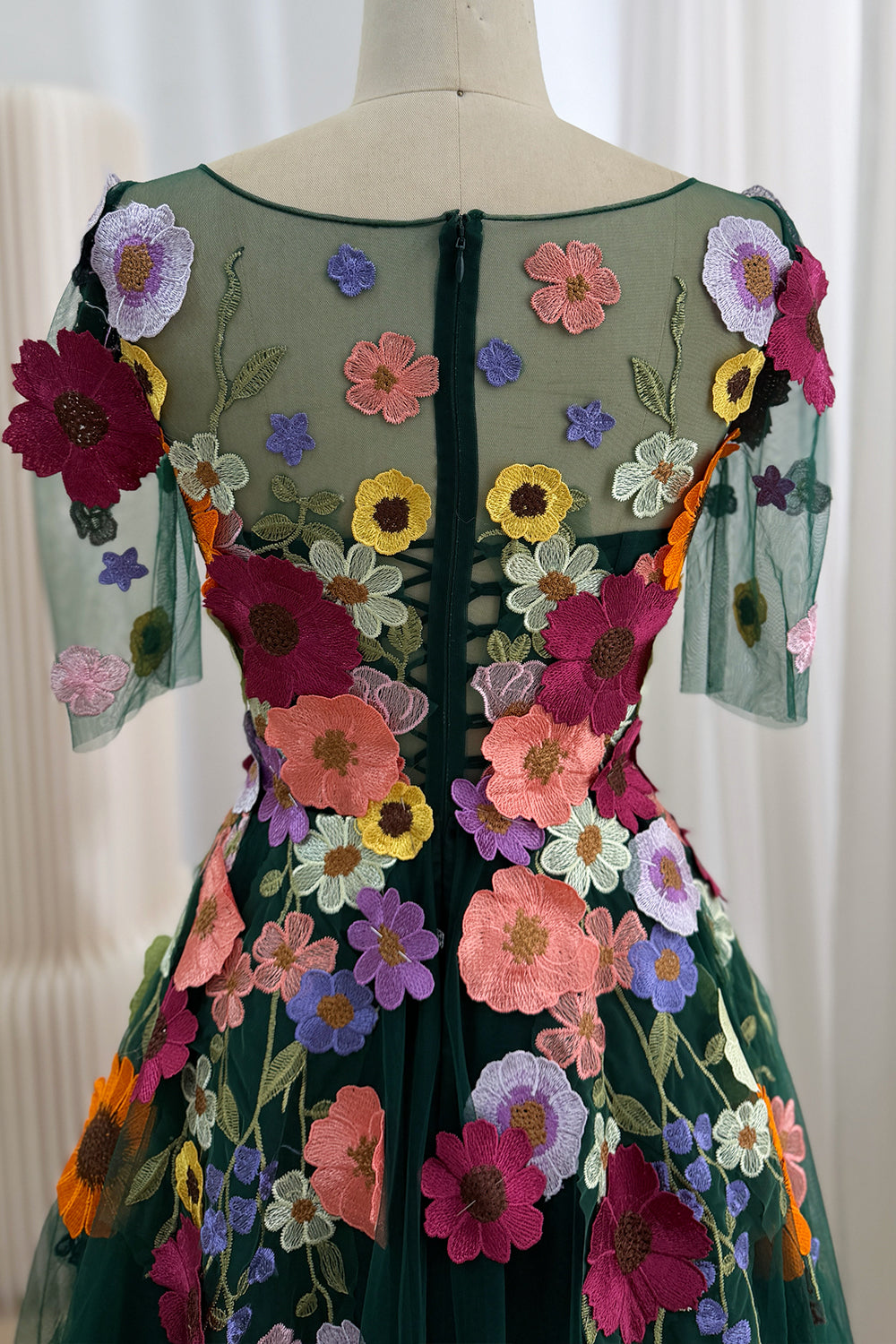 HEILIS Flower Embroidery Dress ナナミ コラボ HEILIS Flower