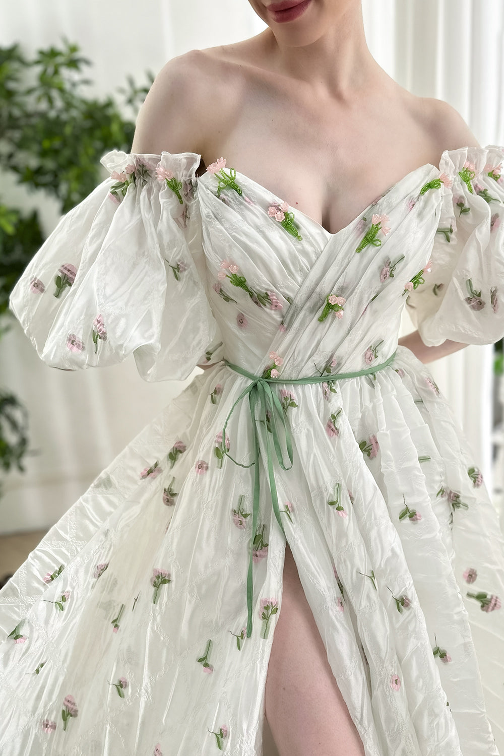 MissJophiel Off the Shoulder Puffy Sleeves Floral Organza Long Dress with Slit Ivory Floral / Tea Length / US2 MissJophiel Off the Shoulder Puffy Sleeves Floral Organza Long Dress with Slit Ivory Floral / Tea Length / US2