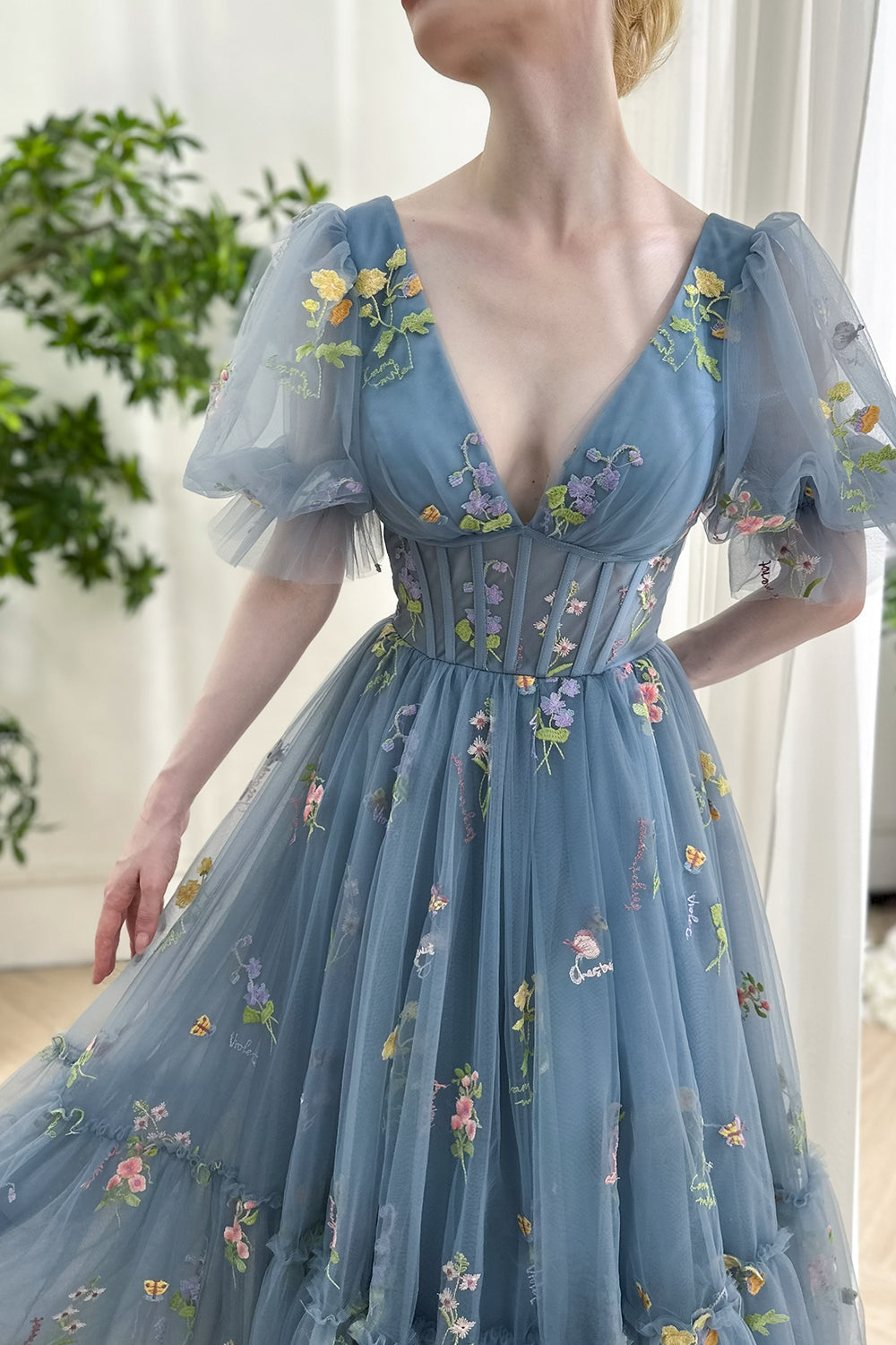 MissJophiel Short Puffy Sleeves Corset Floral Embroidery Midi Dress
