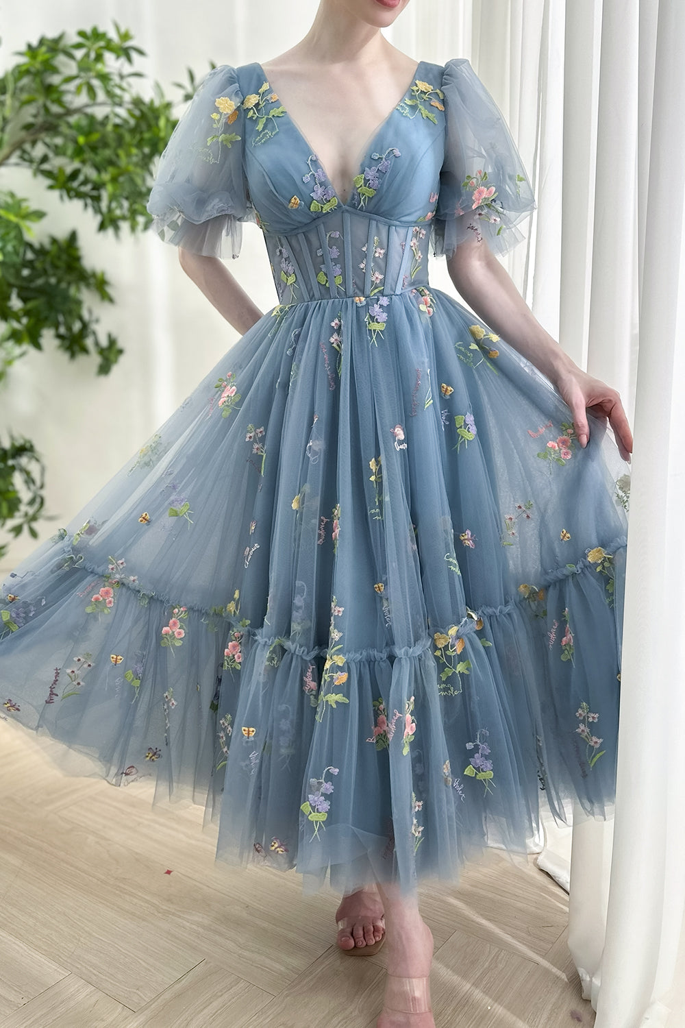Short Puffy Sleeves Corset Floral Embroidery Midi Dress
