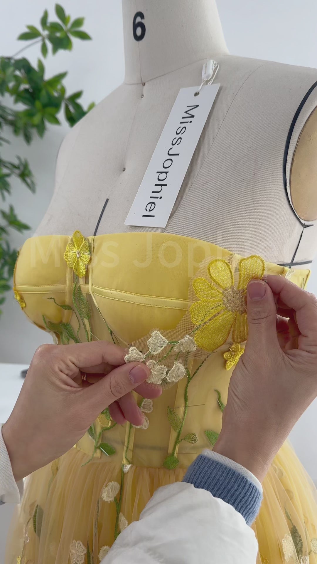 Making a corset floral embroidery yellow dress #dress #fashion #creative #promdress