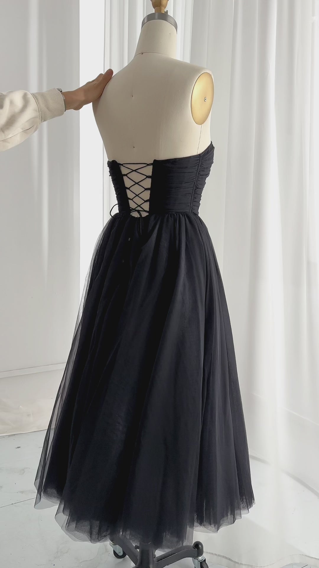 Miss Jophiel Corset Sleevelss Black Tulle Midi Prom Homecoming