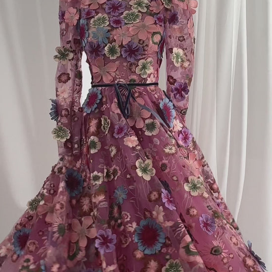 Making a floral midi dress #fashion #model #vestidos #dress #wedding #prom