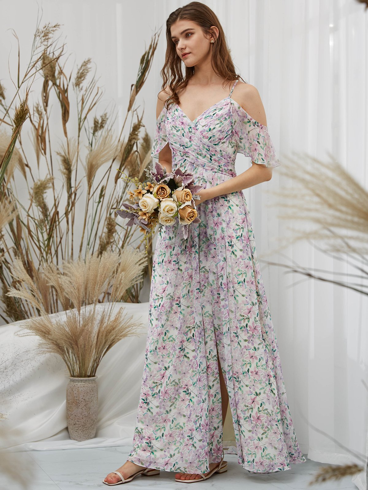 Träger aus Chiffon mit V-Ausschnitt und floralem, bodenlangem, formellem Abendkleid