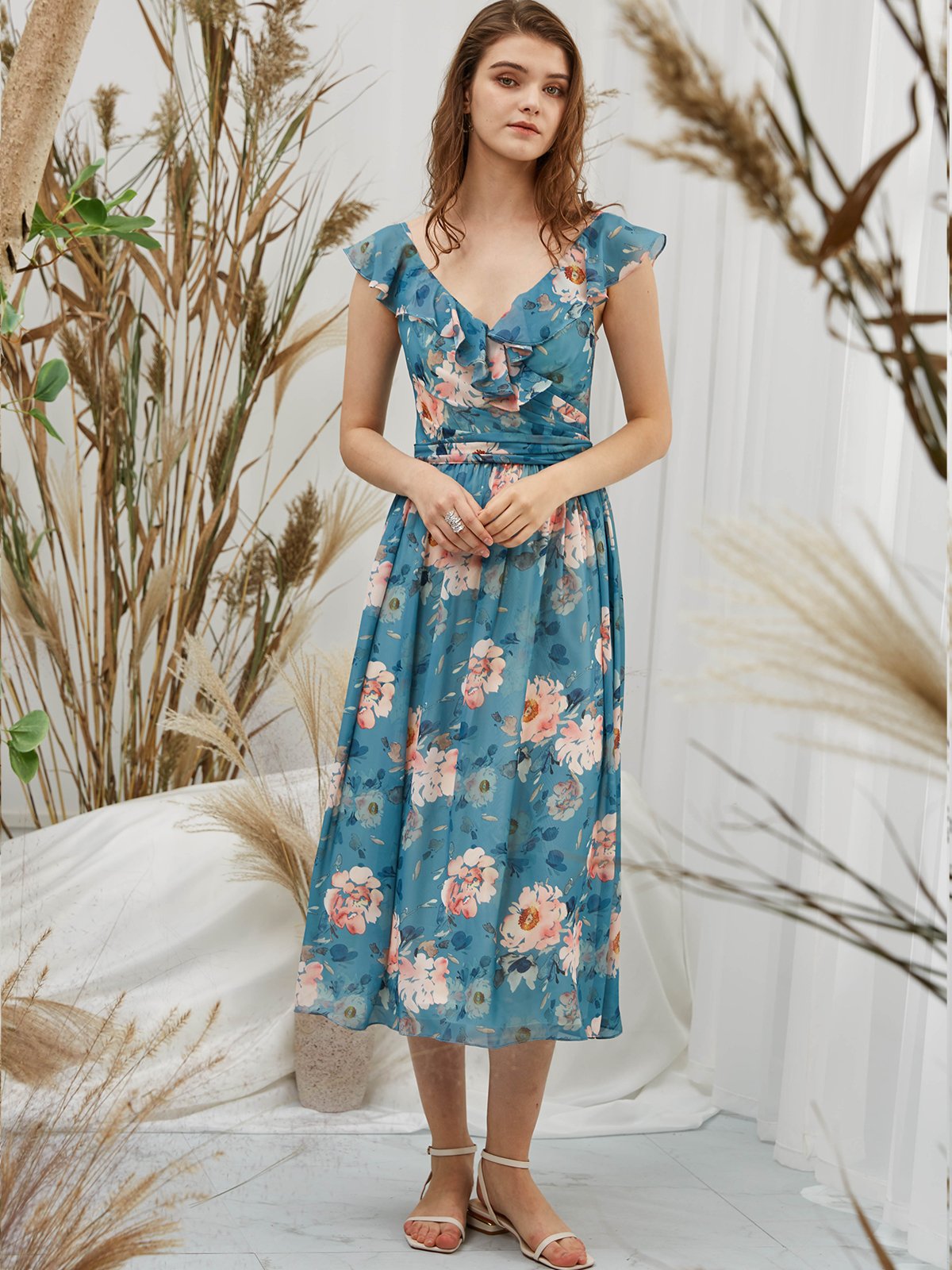 Träger V-Ausschnitt Chiffon-Print Floral Teal Midi Tee Länge Formelles Kleid