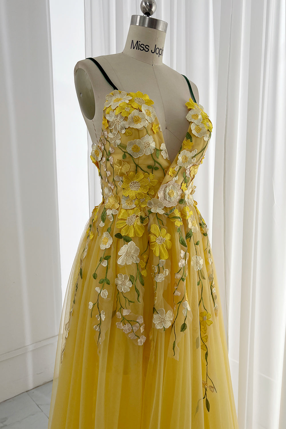MissJophiel Embroidery Floral V Neck Yellow Prom Dress