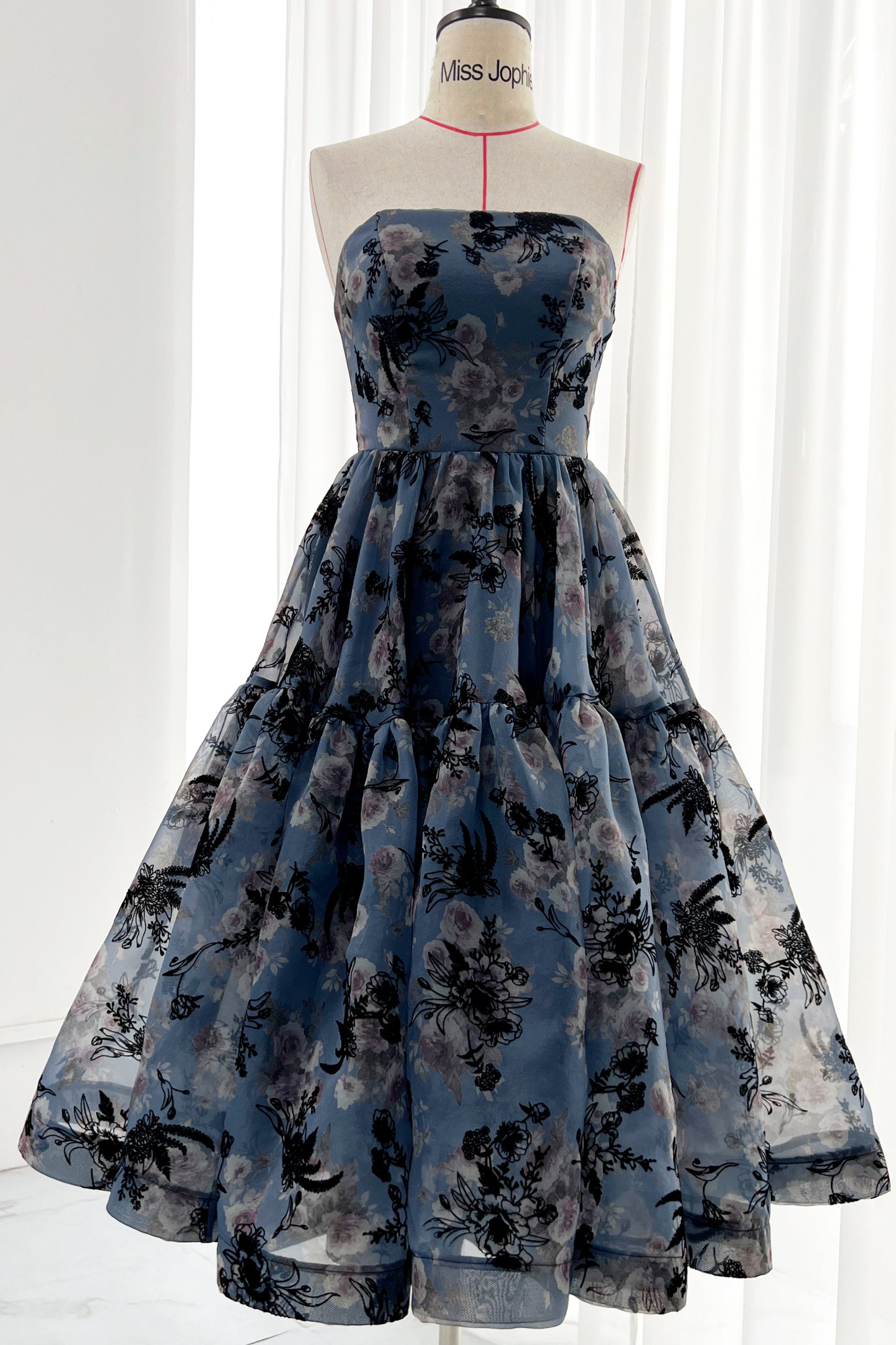 navy floral evening dress Navy Blue Floral Sleeveless Maxi Dress | Womens | Large (Available in 3X, 2X, 1X, XXS, XS, S, M, XL) | 100% Polyester | Lulus