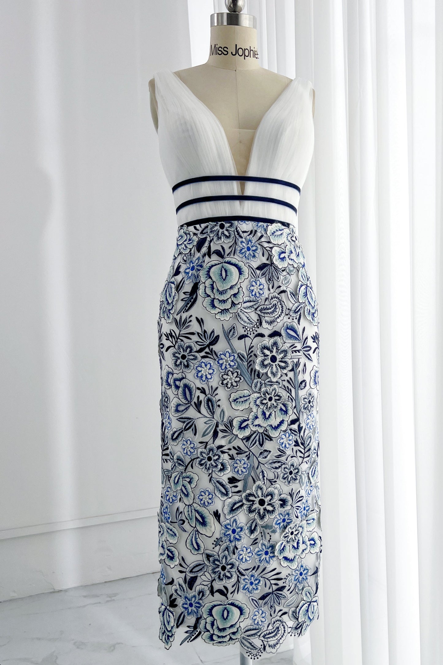 blue dress white embroidery MissJophiel Blue and White Embroidery Floral Sheath Deep V Neck Midi Dress