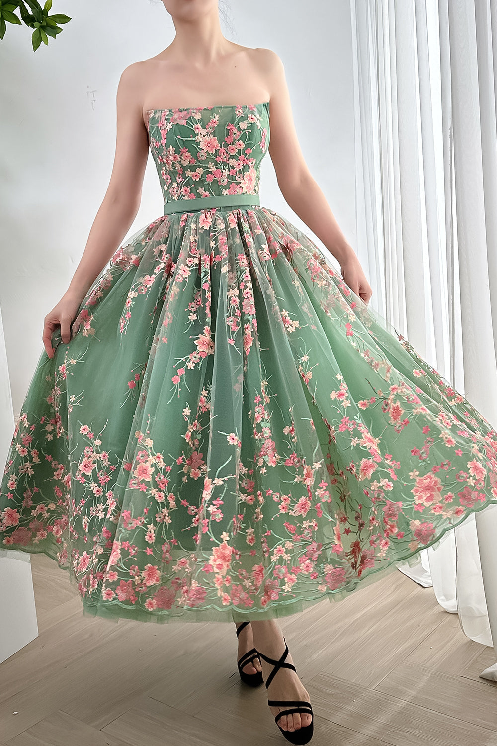 MissJophiel Strapless Embroidery Floral Corset Midi Dress