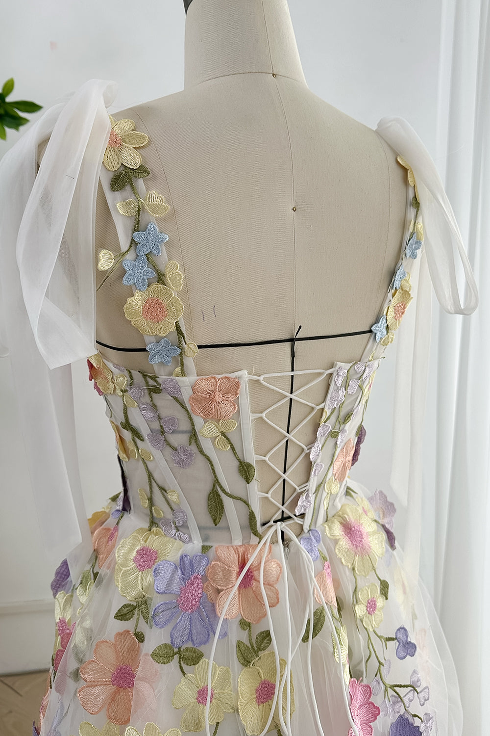 MissJophiel Embroidery Floral Corset Ivory Dress with Removable Tie Straps Lavender Floral / Above Knee / US16 MissJophiel Embroidery Floral Corset Ivory Dress with Removable Tie Straps Lavender Floral / Above Knee / US16