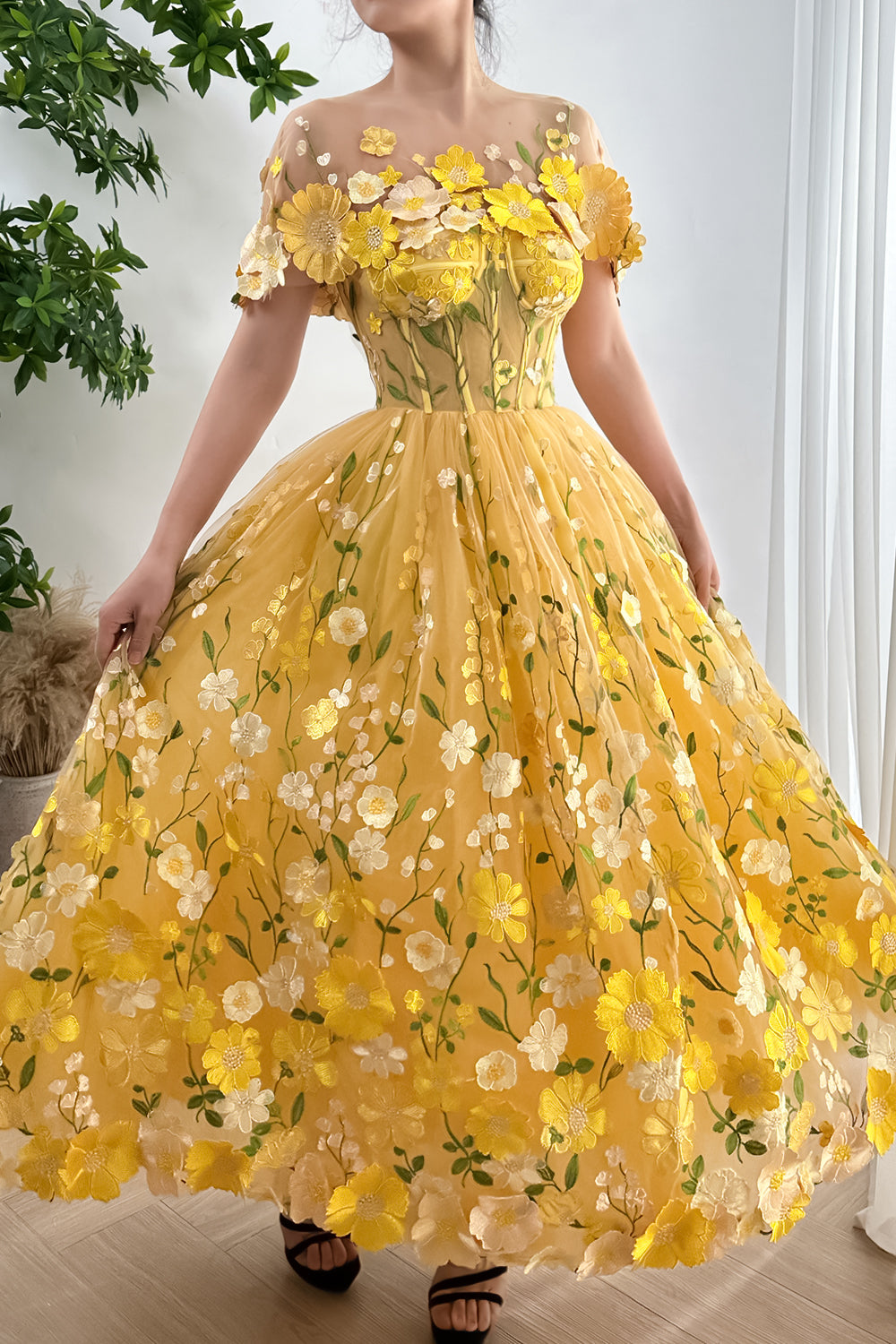 MissJophiel Strapless Floral Corset Yellow Dress with Removable Cape